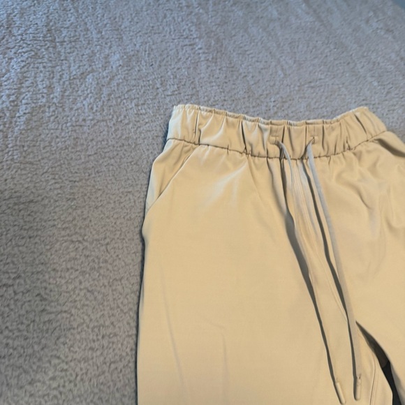 LULULEMON | Keep Moving High Waist Jogger in Trench Size 6 Color Trench - Picture 5 of 13